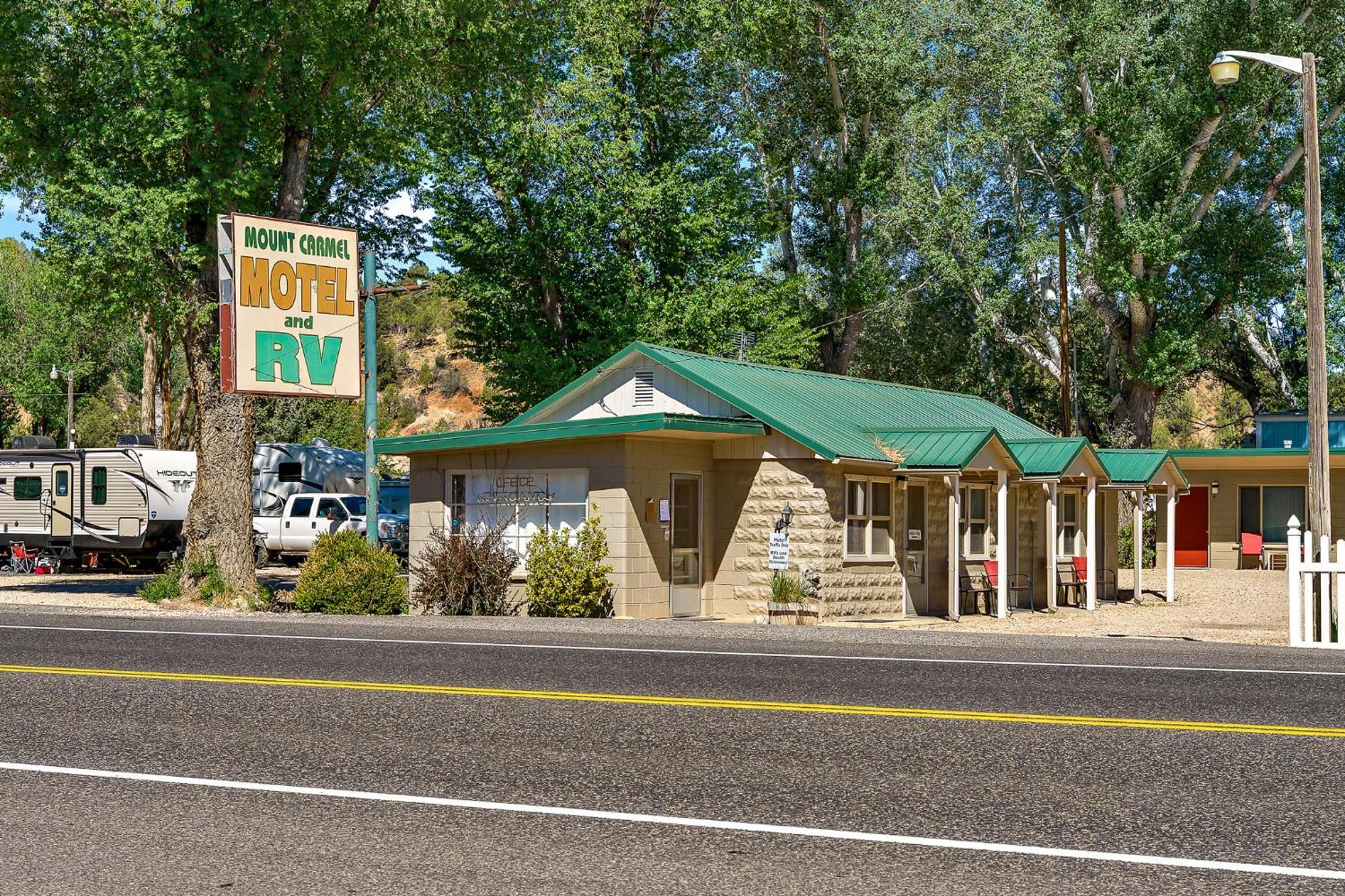 Mount Carmel Motel In Southern Utah Desert Room 6 Ngoại thất bức ảnh